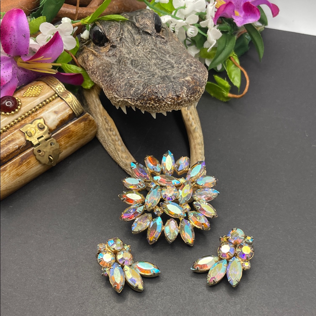 Rhinestone Brooch And Clip Earrings Set Vintage